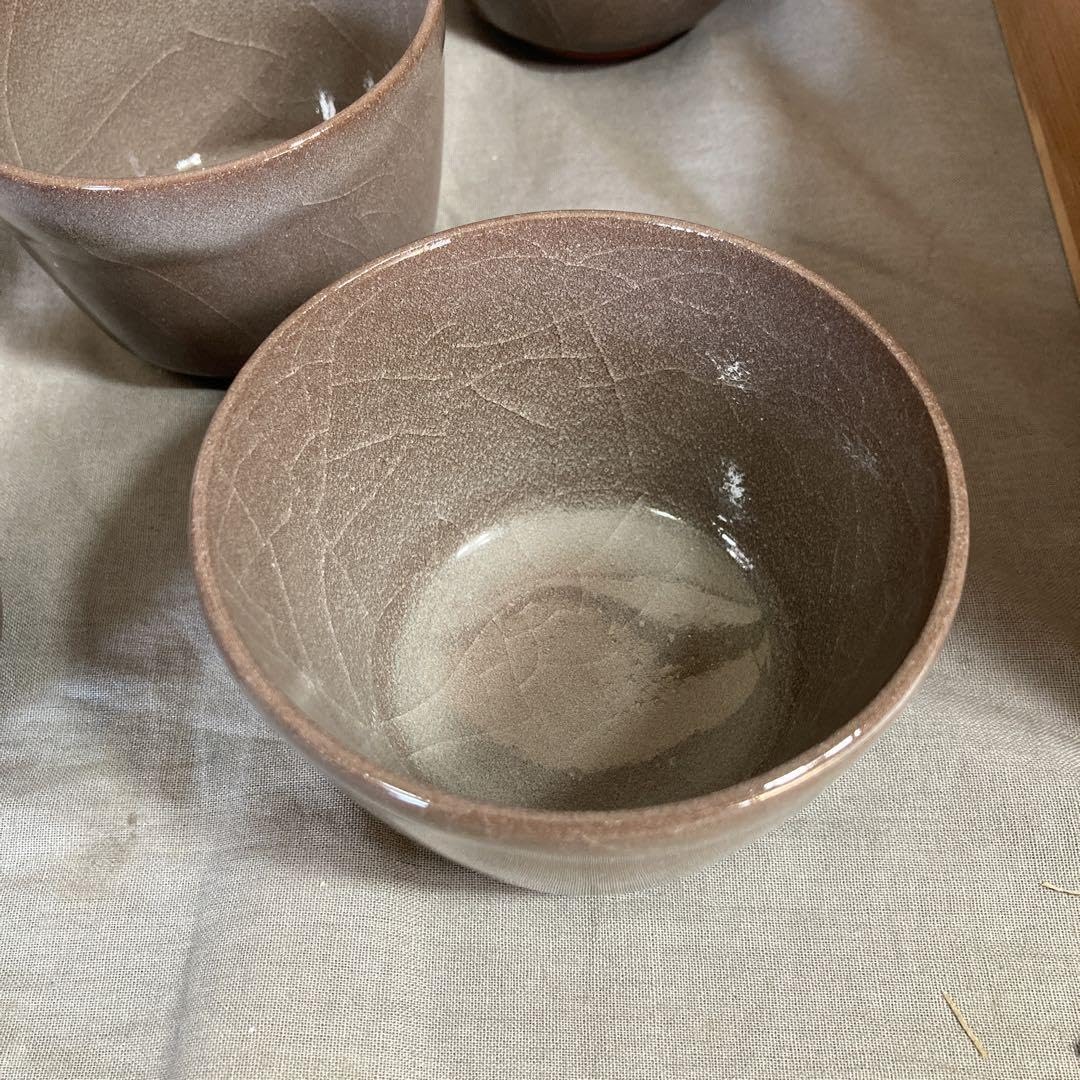 人間国宝　中島宏作　青磁小鉢 Amazon.co.jp: 青磁の世界 弓野窯 人間国宝 中島宏作 米色青磁